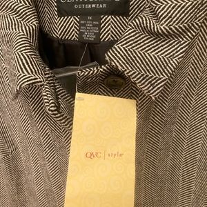 Women’s Plus Size 1X Black/Grey patterned wool coat